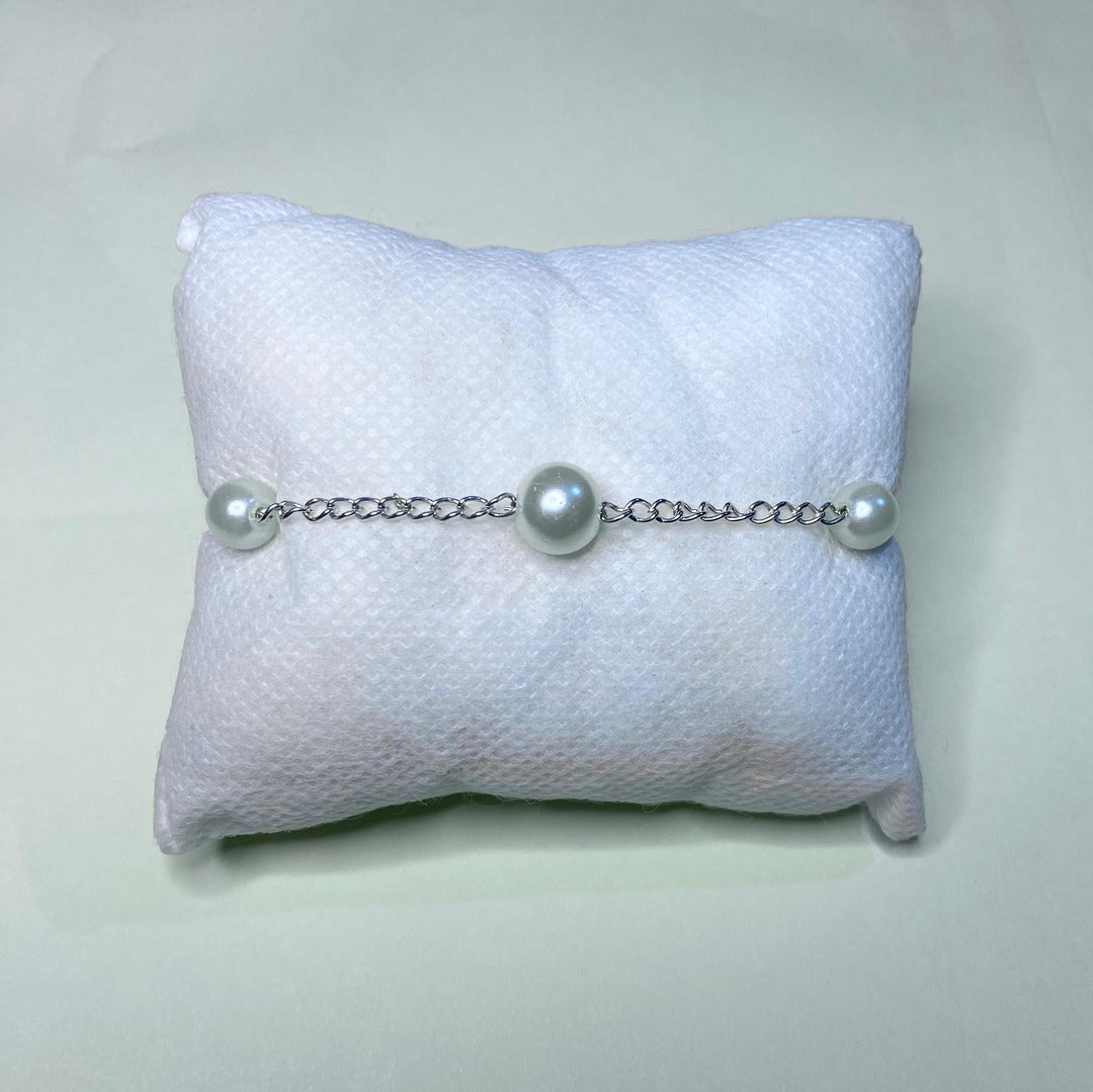 Minimalist Pearl Chain Bracelet